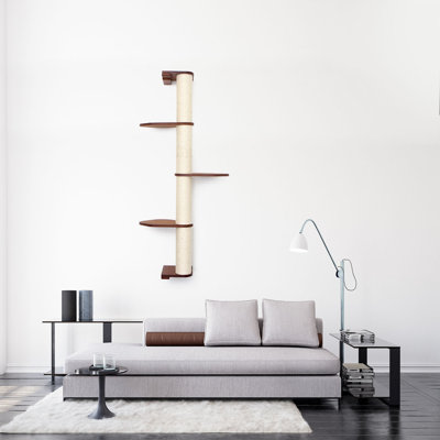 Brodhi Scratching Post