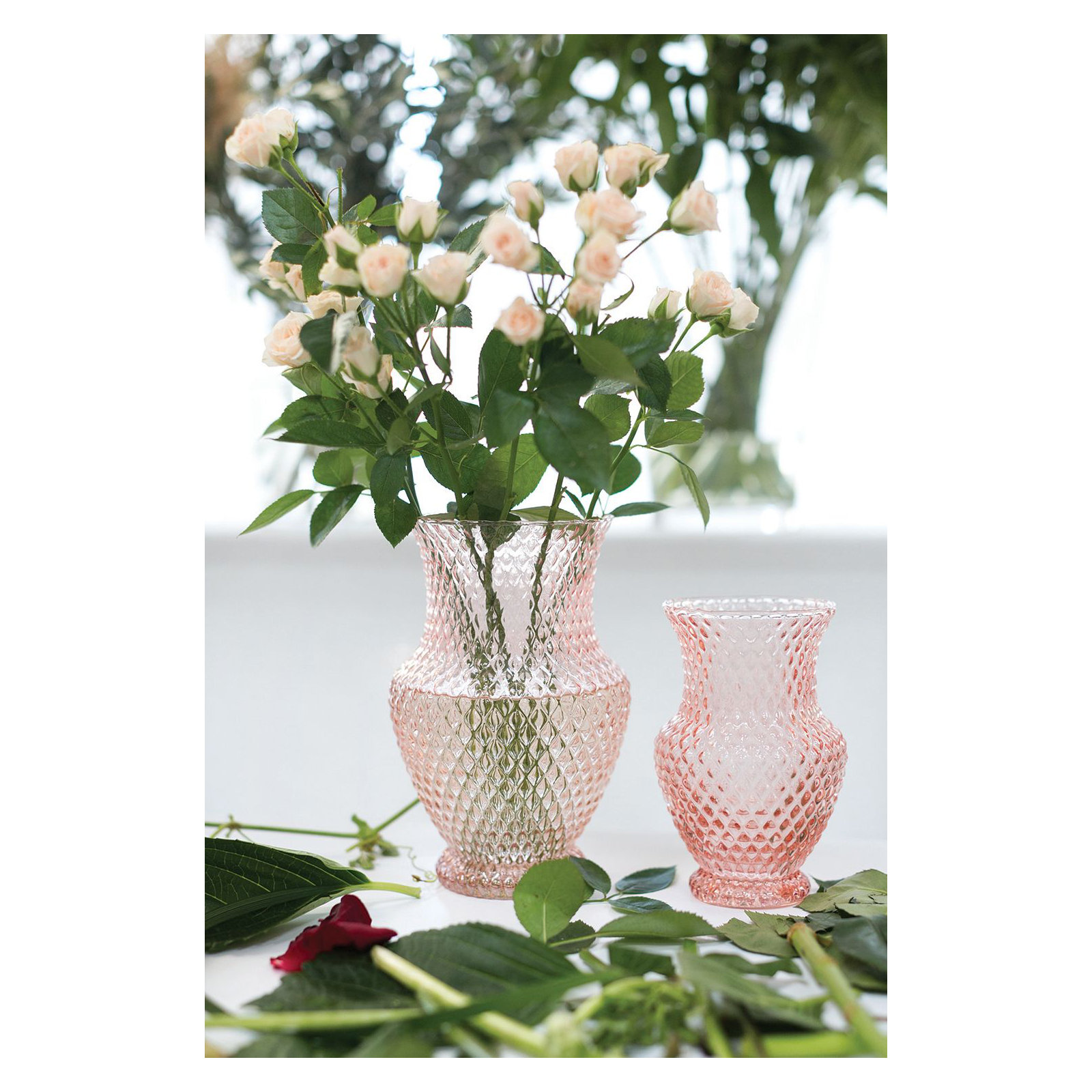 Teaberry 8'' Handmade Glass Table Vase