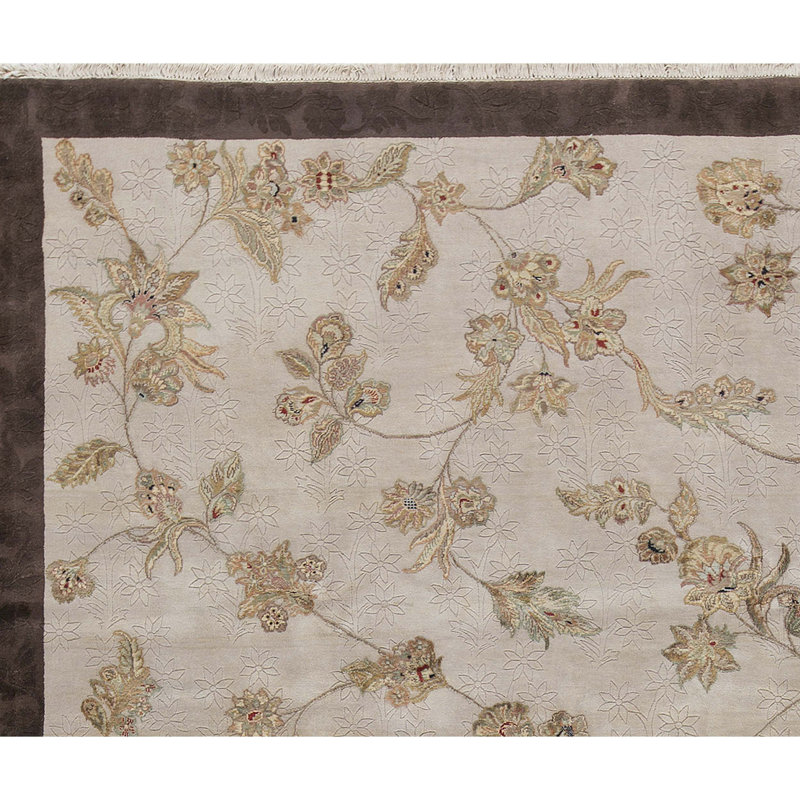 Tapis crème de haute qualité noué à la main