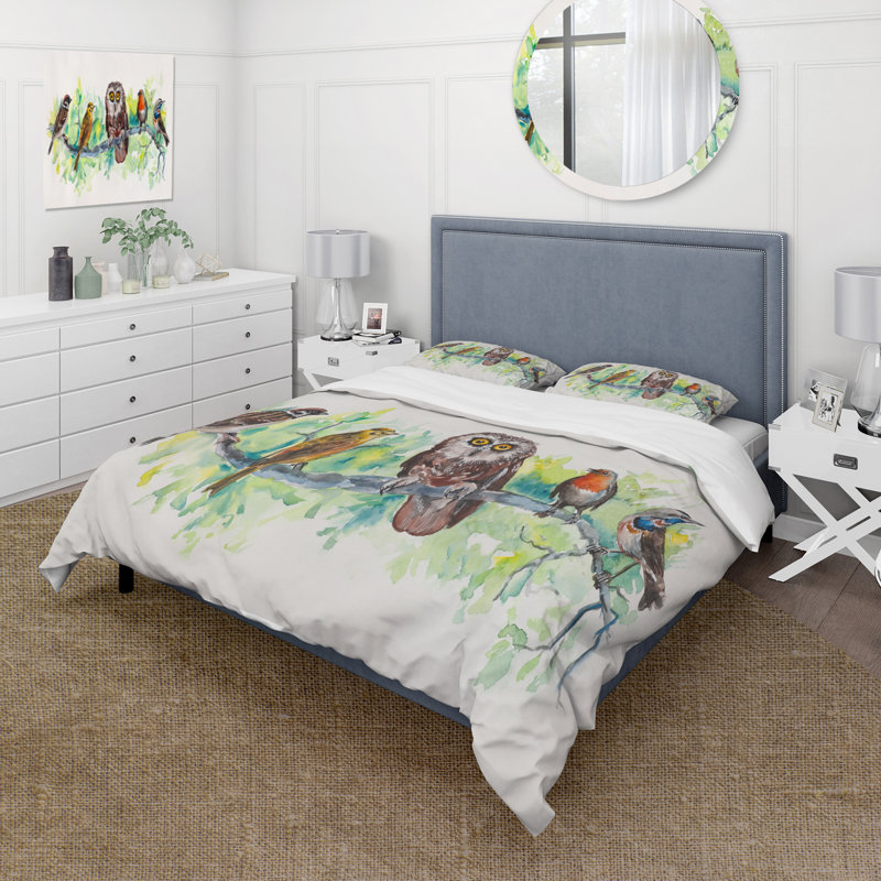 Hibou sur une branche avec des amis oiseaux - Ensemble de housse de couette traditionnel - Microfibre de polyester
