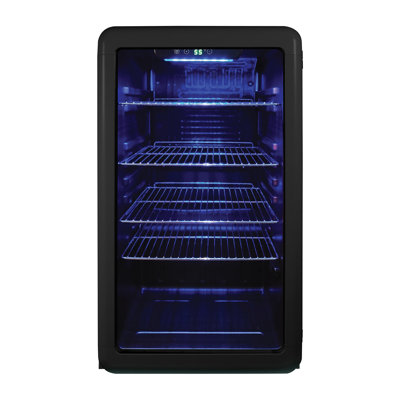 Magic Chef 17.5'' W 20 Cans (12 oz.) 3.4 Cubic Feet Beverage Cooler with Wine Storage and Glass Door — FIN-0019364 | Fridge.com
