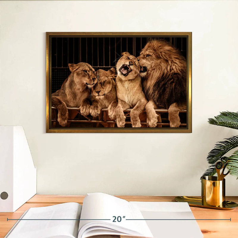 Fierté des lions, Cadre flottant doré, 13 po x 9 po