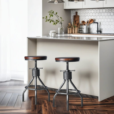 Swivel Counter Stool with Metal Frame