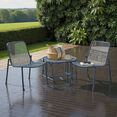 Modern Iron Frame 3-Piece Outdoor Conversation Set - 2 Chairs and Side Table in Matte White