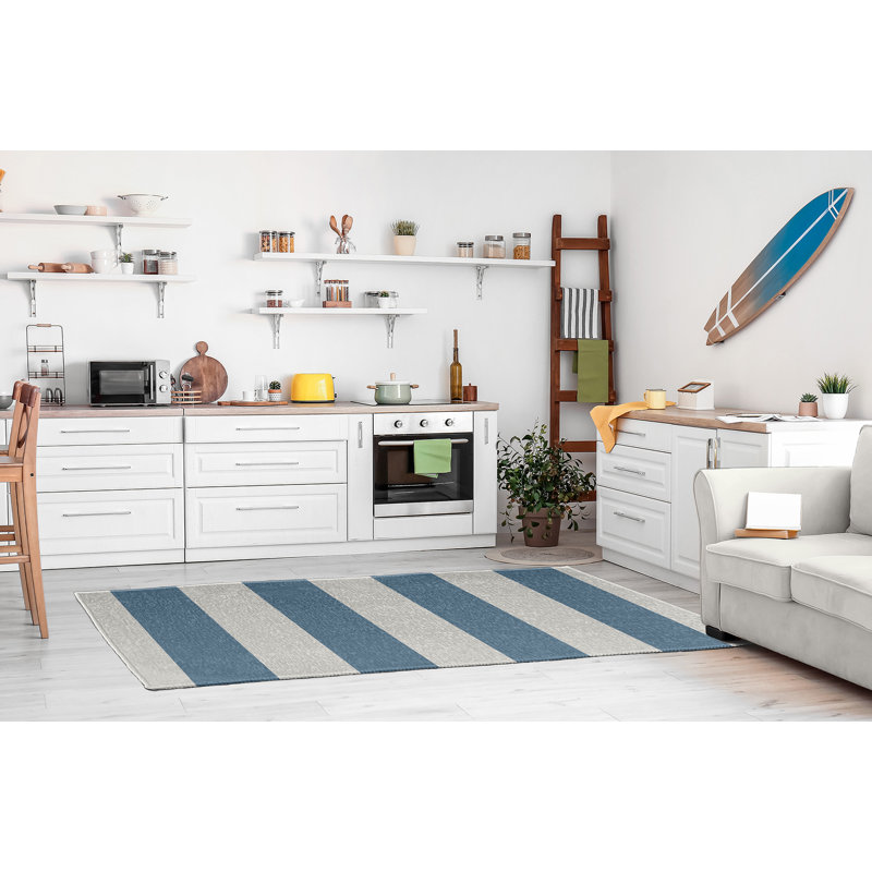 Foscoe Chenille Striped Indoor Rug, Rectangle 5' x 7'
