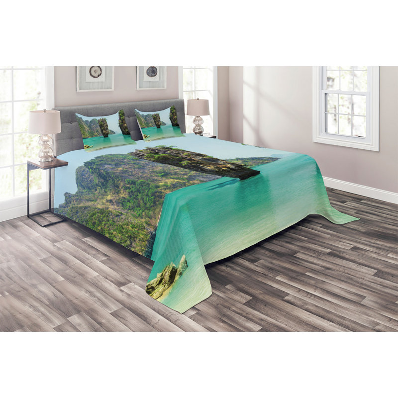 Island Rustic Coverlet, King Bedspread + 2 Shams