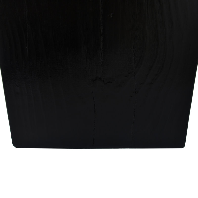 Table d'appoint aspect bois noir, 69,2 cm (27,23 po), couleur Blend, idéale pour une décoration d'appoint ou à plusieurs niveaux, aspect bois vieilli, usage intérieur et extérieur.