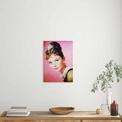 Audrey Hepburn - Frameless Print