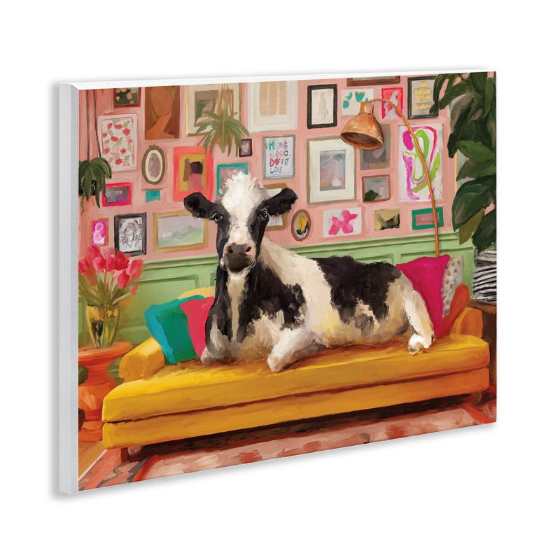 «Cow in Whimsical Maximalist House», plaque murale par Kamdon Kreations