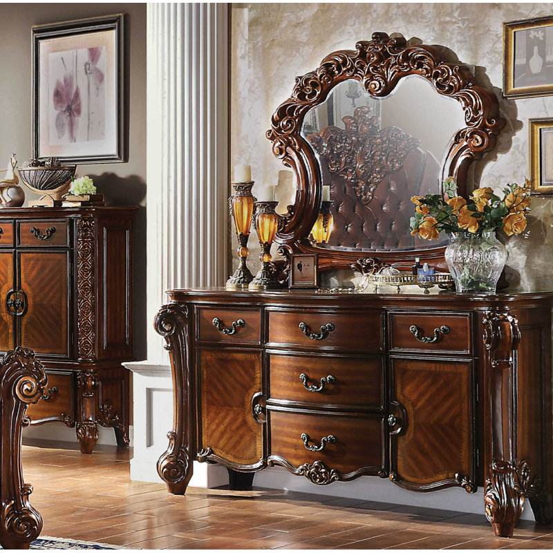Carlene Vanity, Cherry
