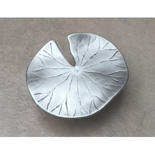 Oversized Botanical 5/2" Length Leaves Novelty Knob