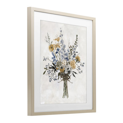 Delicate Botanicals Bushel, reproduction encadrée sous verre, design par Carol Robinson