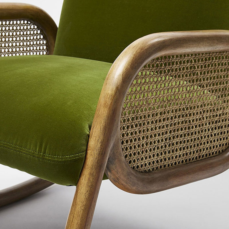 Chaise berçante en rotin nordique