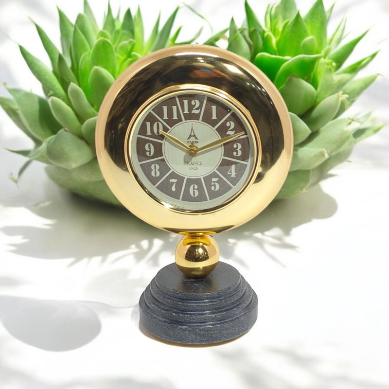 Traditional Numerical Metal Quartz Movement / Crystal Tabletop Clock Gold