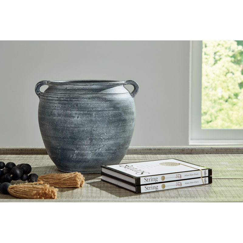 Vase de table en terre cuite Wrenda
