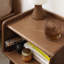 Table de chevet pour le salon, couloir