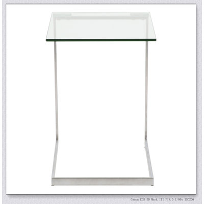 Table de bout contemporaine en verre transparent Zenn, parfaite pour les intérieurs modernes et peu encombrante