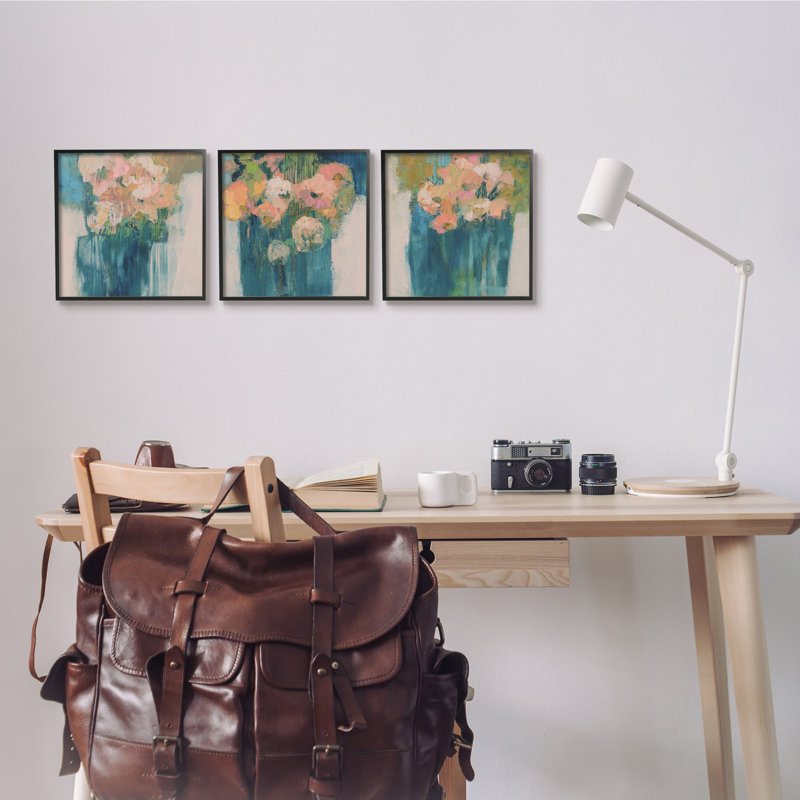 Bouquet de fleurs abstraites et fleurs expressives, Giclée encadrée noir minuit, H 12 po x l 12 po x P 1,5 po