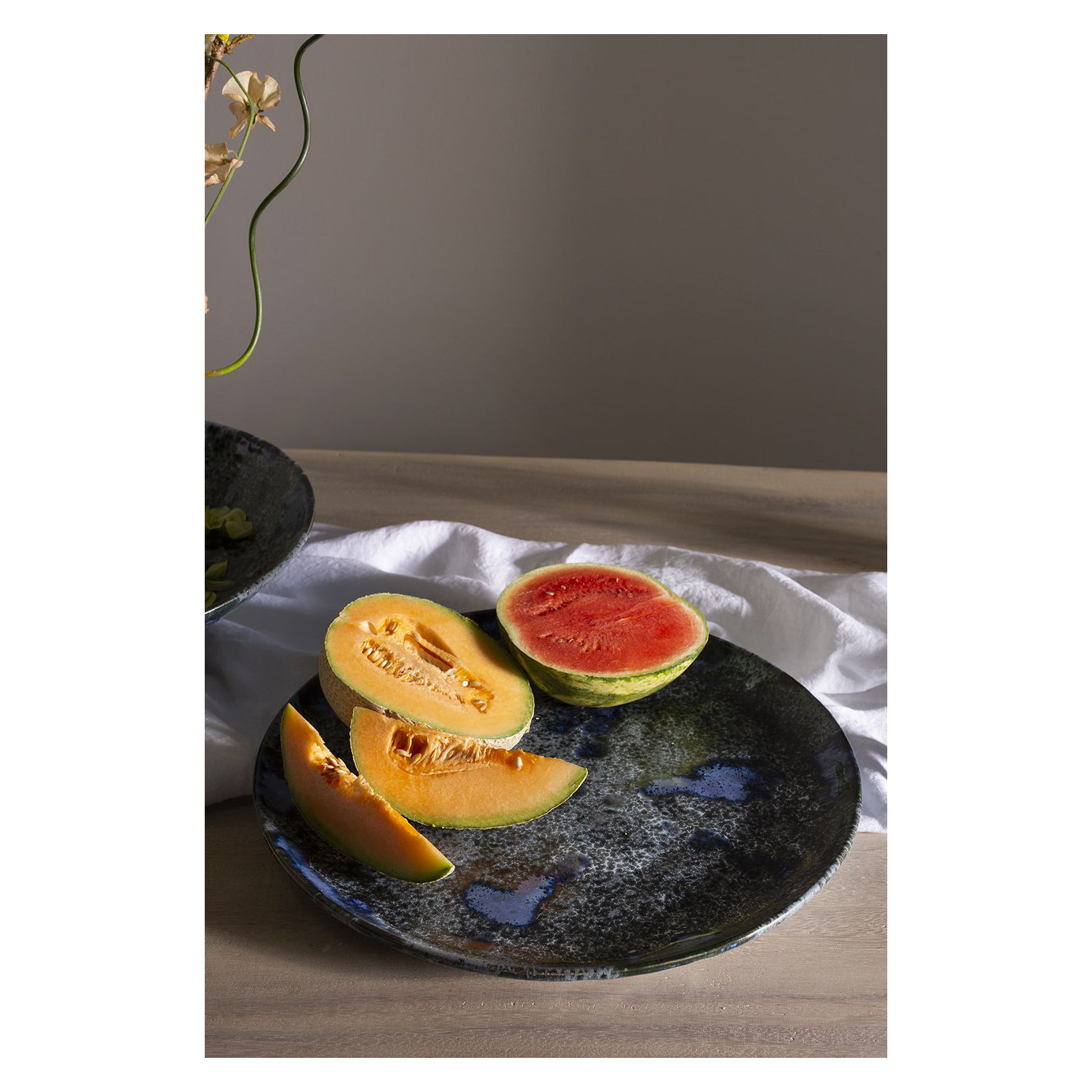 Yalina Round Ceramic Platter