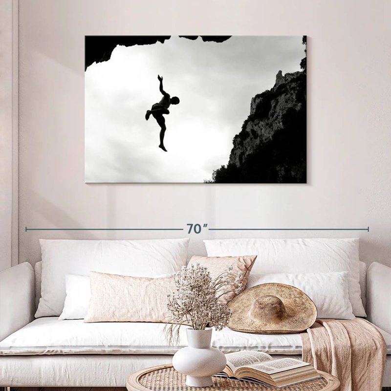 Sireci Extreme Climbing Fall, 30" H x 45" W