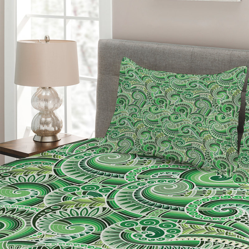 Traditional Polyester Coverlet