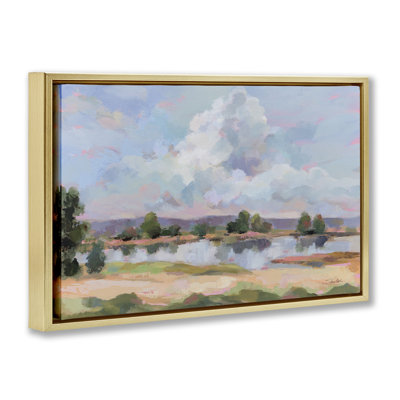 «River View Overhead Clouds», toile flottante encadrée par Silvia Vassileva