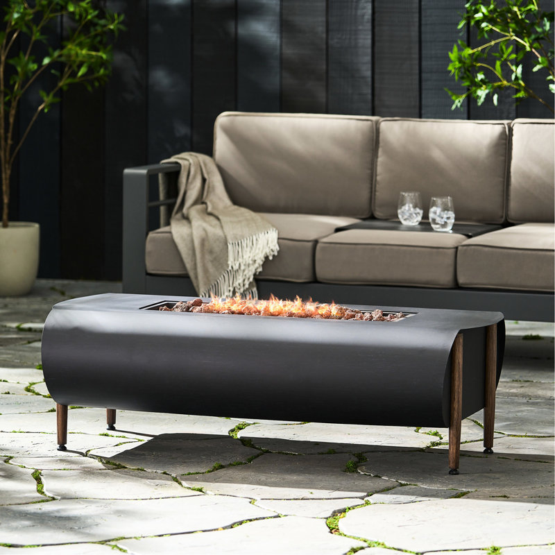 Foyer rectangulaire, 50000 - Installation de chauffage extérieur en fer gris foncé