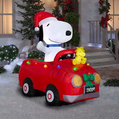 Airblown Snoopy et Woodstock dans une voiture avec des lumières de Noël LG