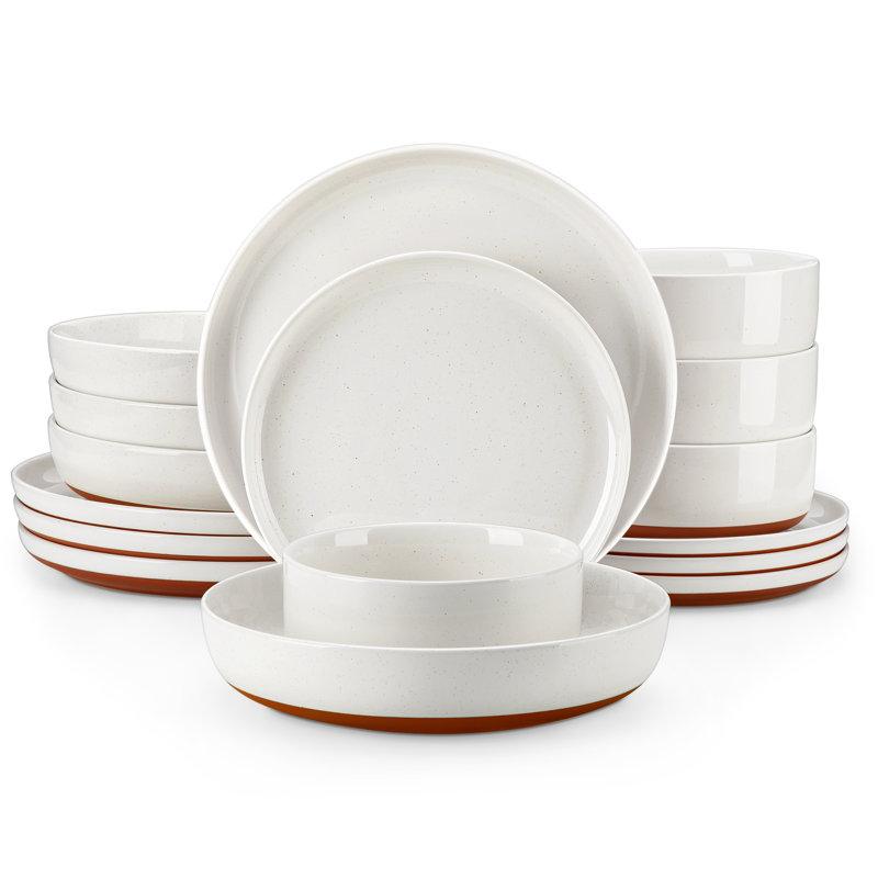 16 Piece Stoneware Dinnerware Set - Service for 4, White