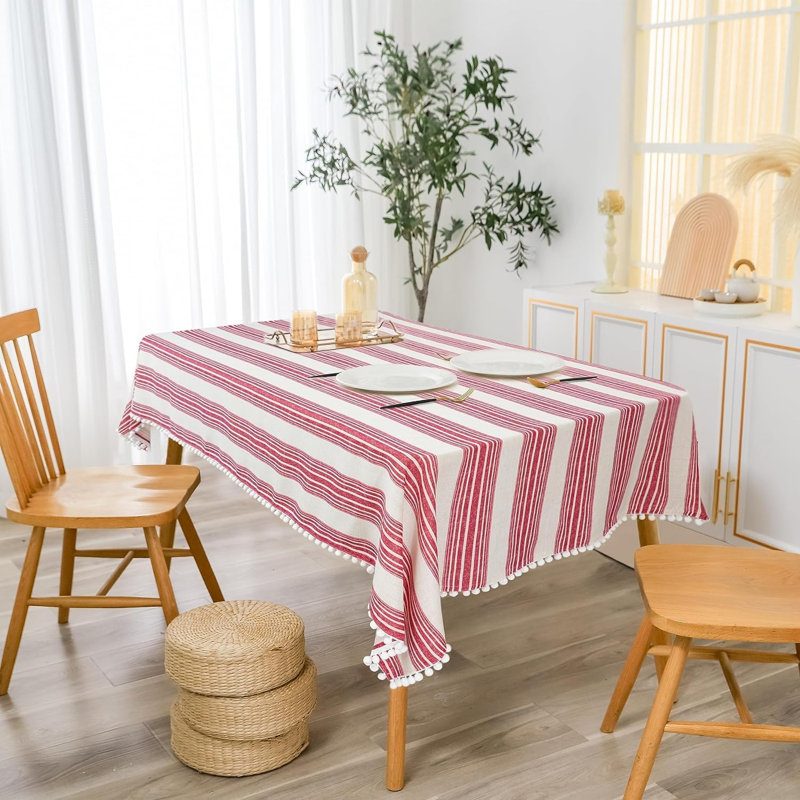 Nappe Cimdins, 84 po x 54 po, Rouge