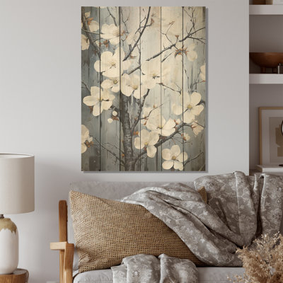 «Ethereal Dogwood Blossom Dreams», art mural en bois de cornouiller sur bois de pin naturel