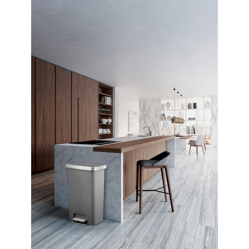 Hana 45 Litre Step on Rubbish Bin