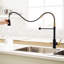 Robinet de cuisine rétractable - Matériau, mécanisme coulissant lisse en sélection de matériaux beige et or, expérience d'installation facile-1563187763