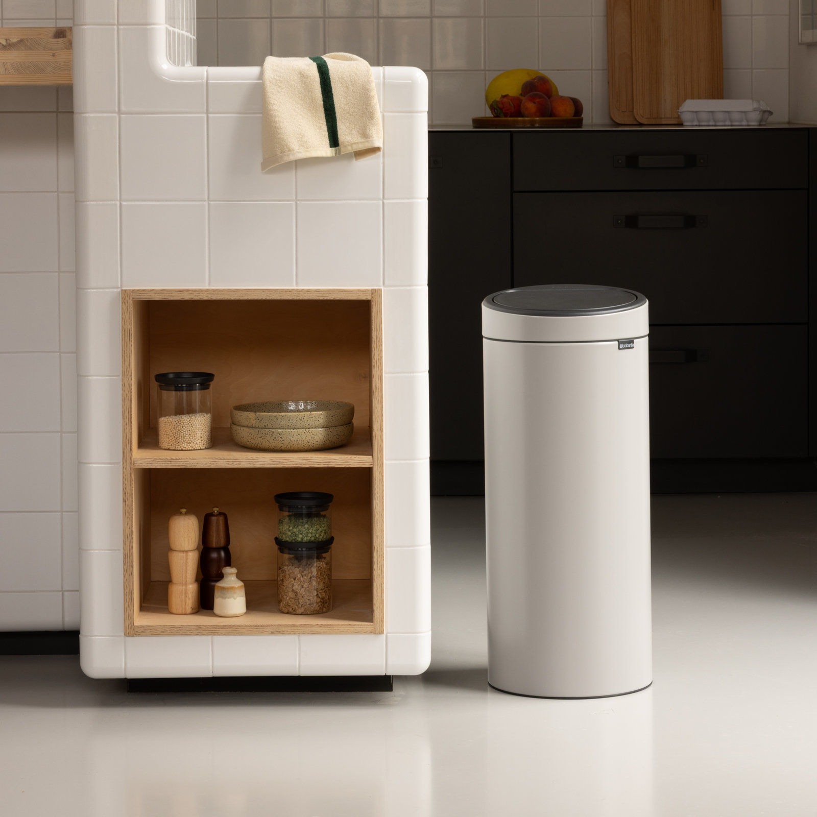 Brabantia 8gal Touch Top Trash Can, Soft Gray