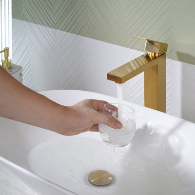 High Arc Single Handle Single Hole Bathroom Faucet With Drain Kit