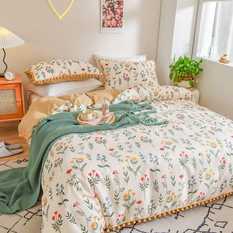 Polyester Standard Floral Duvet Cover, Queen Duvet Cover + 2 Standard Pillowcases