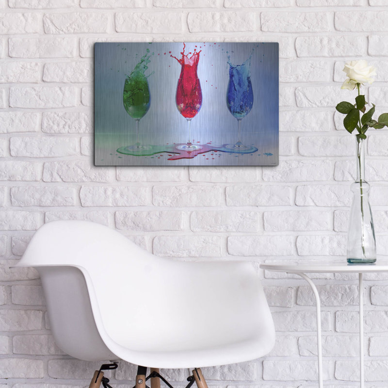 «Drink Splash 5» par Gordon Semmens, H 16 po x l 24 po