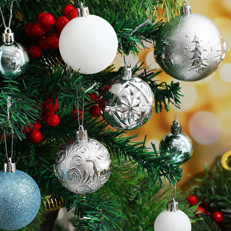 Ensemble de 32 ornements d'arbre de Noël - boules en plastique incassables en bleu clair, argent et blanc, 4 tailles pour les fêtes et décorations d'arbre de Noël