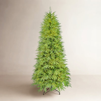 Pre-Lit Noble Fir Christmas Tree