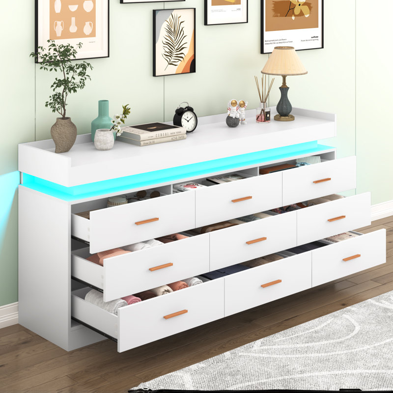 Commode 9 tiroirs Helaina, Blanc