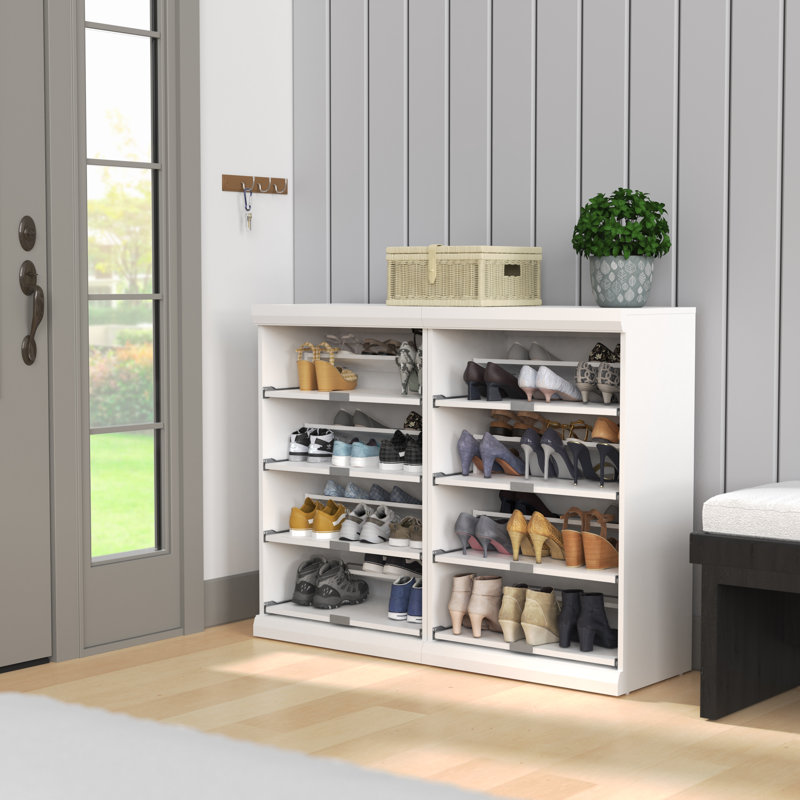 Range-chaussures coulissant à 8 tablettes ClosetMaid Mosaics