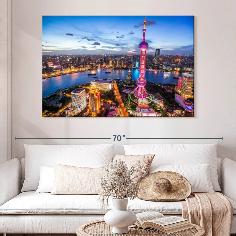 Sireci Glowing Shanghai Skyline