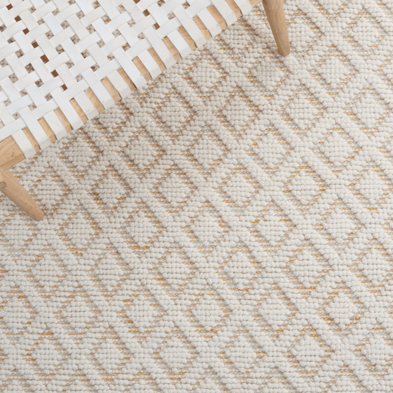Nystead Geometric Handwoven Flatweave Wool Area Rug in Ivory/Gold, Rectangle 10' x 14'