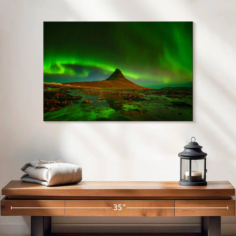 Alvord Kirkjufell Aurora, H 16 po x l 24 po