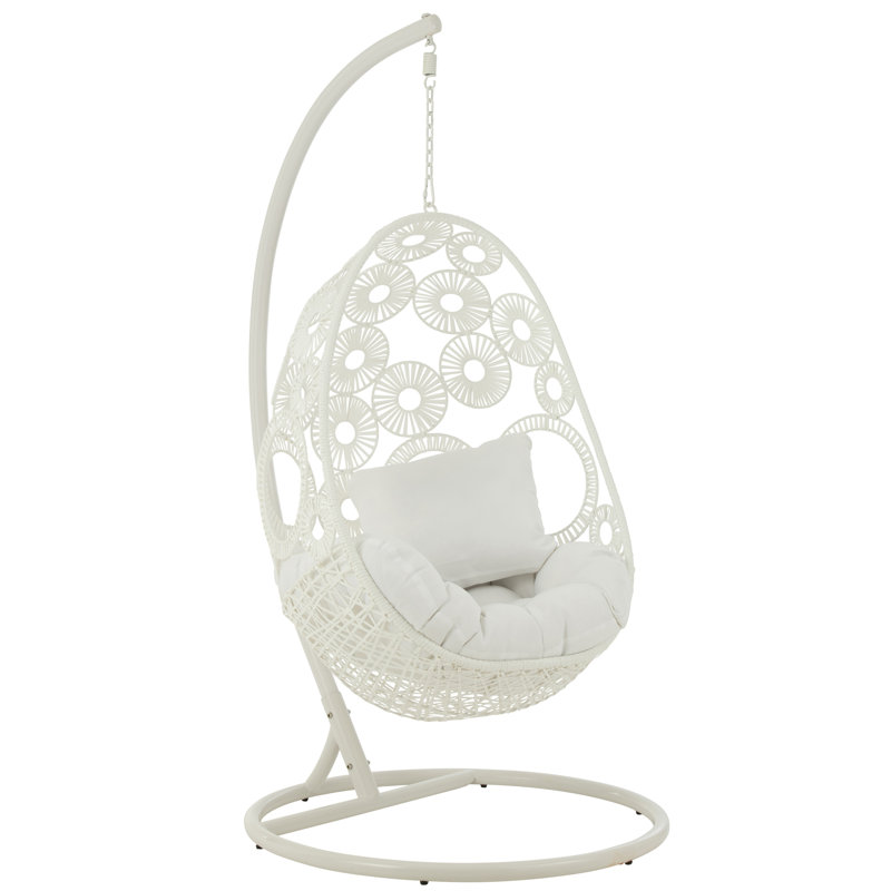 Spring / Summer 2024 113 Wide Tufted, White