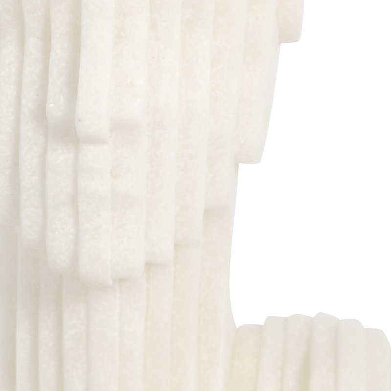 Statue exquise en résine de quartz Darcy de 20 po de Sagebrook Home, élégante résine blanche, sculptures décoratives artistiques pour les connaisseurs