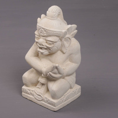 People Figurines & Sculptures
