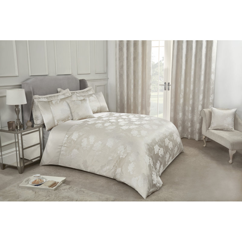 Blossom Satin Floral Bedding with Pillowcases, King, Cream