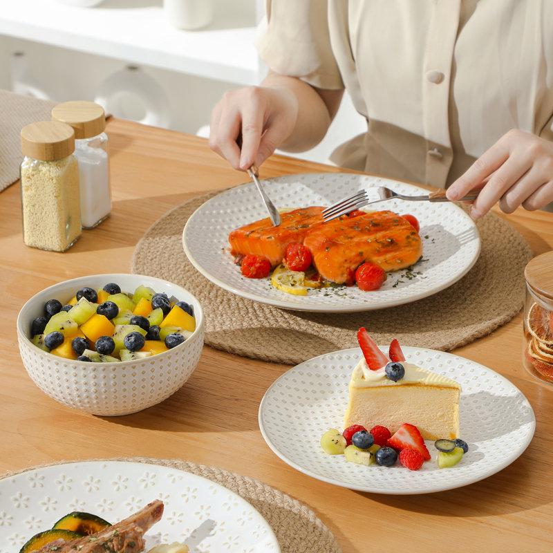 12 Piece Stoneware Dinnerware Set - Service for 4