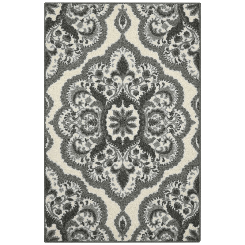 Hertel Damask Indoor Rug, Rectangle 2'6" x 3'10"